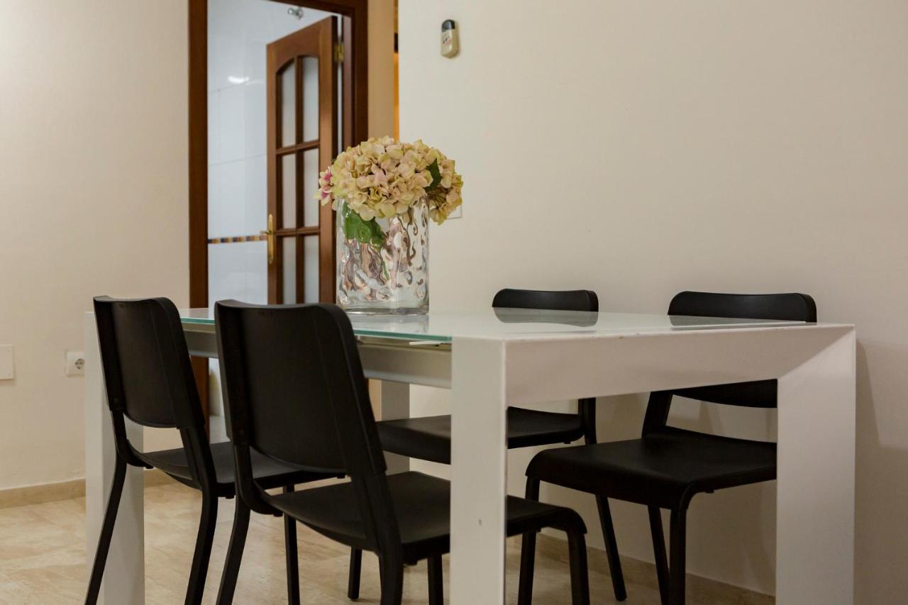 Apartamento Malaga Jalon Lägenhet Exteriör bild