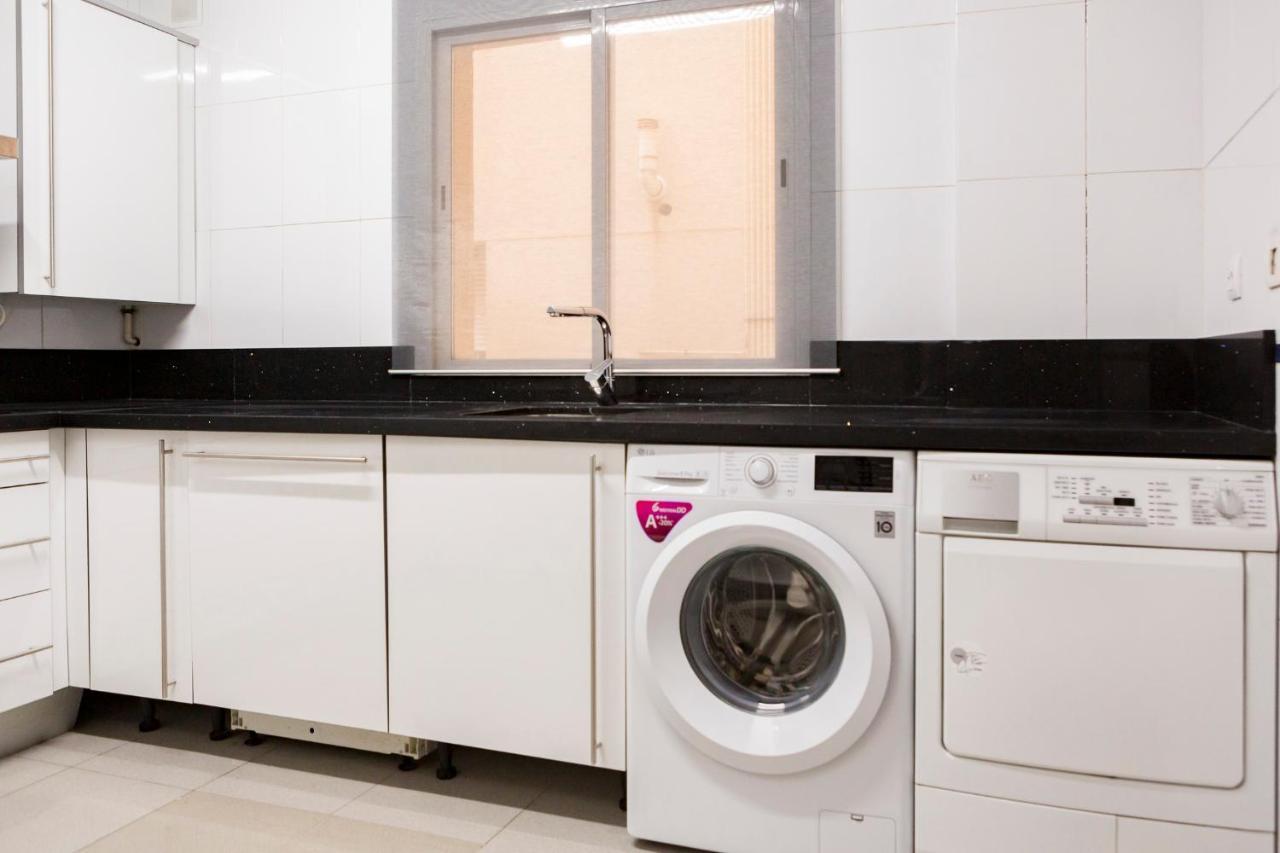 Apartamento Malaga Jalon Lägenhet Exteriör bild