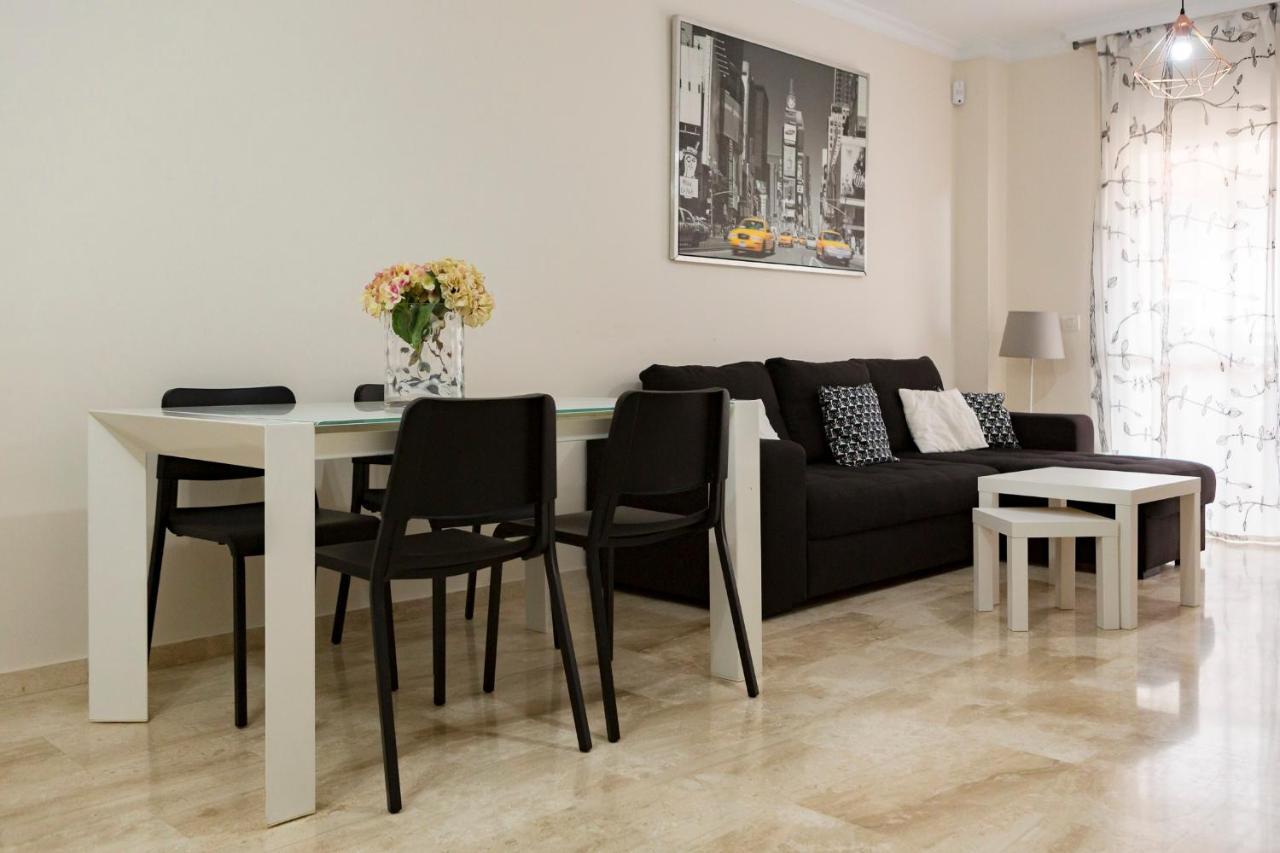 Apartamento Malaga Jalon Lägenhet Exteriör bild